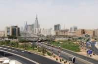 السعودية ترفع حظر التجول