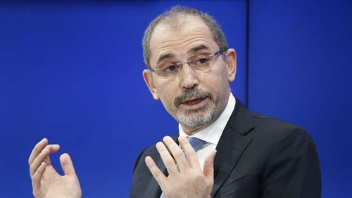 الصفدي يؤكد أهمية الدور البريطاني في تجاوز الأزمات الإقليمية