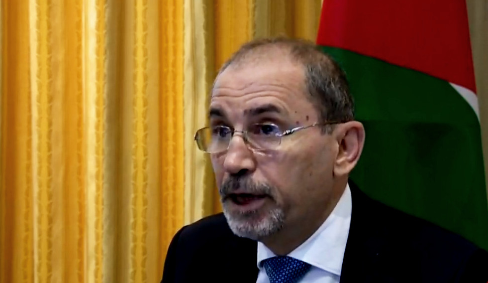 الصفدي: متفقون مع الصين برفض الضم للأراضي الفلسطينية