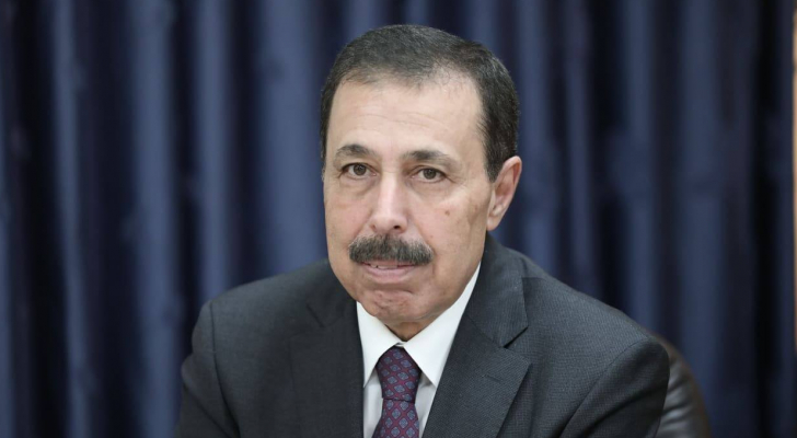 النعيمي يكشف سبب عدم إبقاء اسئلة التوجيهي مع الطلبة