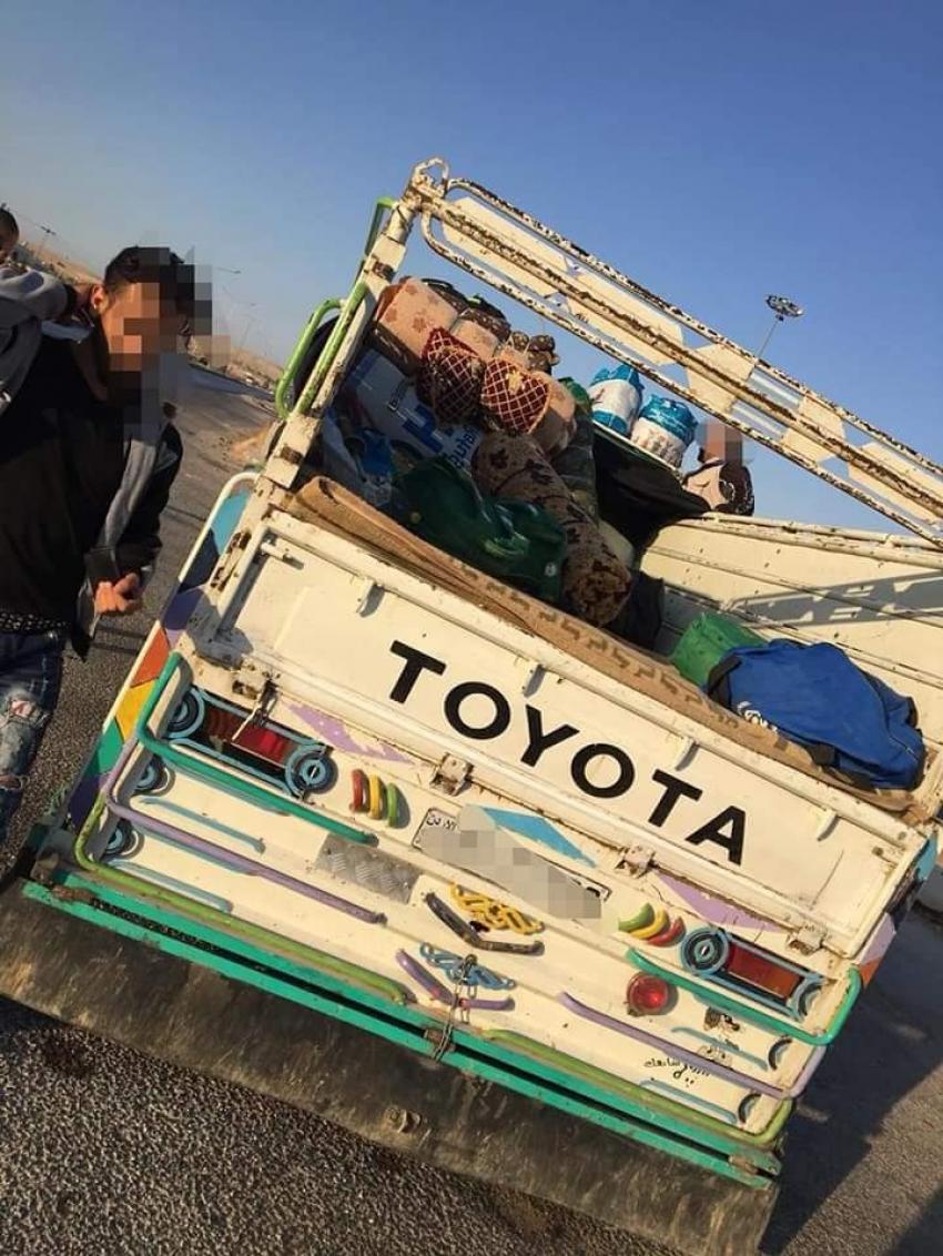 ضبط مركبة "ديانا" تحمل 18 شخصا