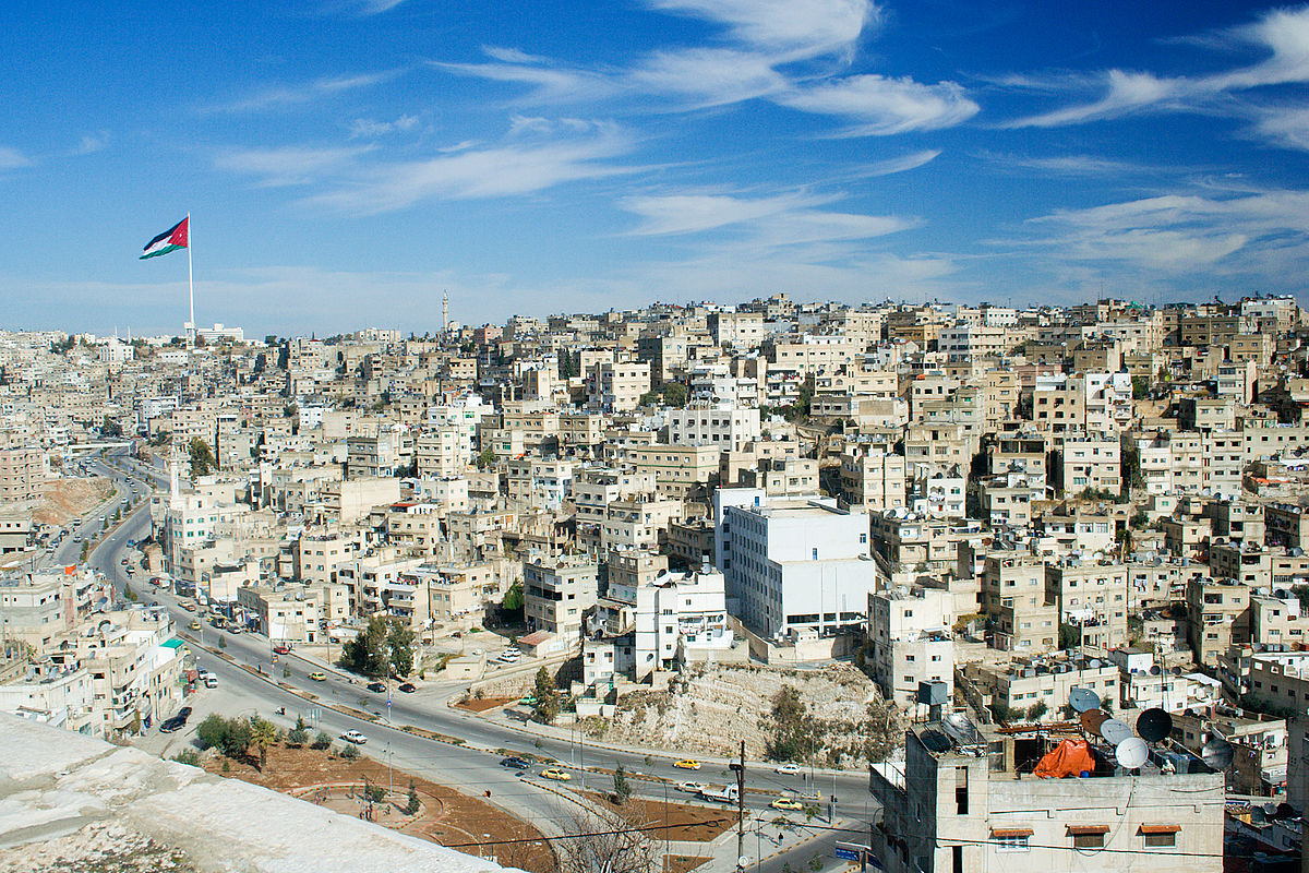 140 مستثمرا أجنبيا يحصلون على موافقة العودة للأردن