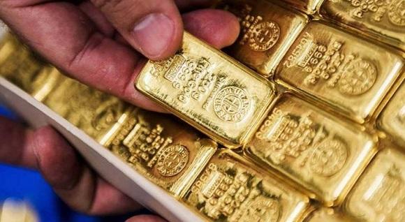 علان: 20 دولارا تفصلنا عن السعر التاريخي للذهب