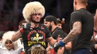 رئيس منظمة UFC: سأفعل كل شيء لأجل اعتزال حبيب (فيديو)