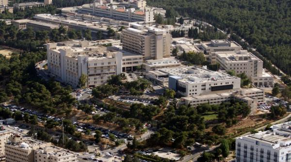 مستشفى الجامعة: لن نستقبل المرضى دون موعد مسبق