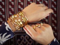 الذهب يرتفع 40 قرشا