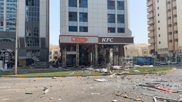 خطر يداهم الطائرة الصهيوني بعد انفجار في الامارات (صور وفيديو )