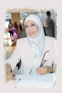 الفنانة قمر الصفدي مثال للمرأة الاردنية المتميزة المبدعة
