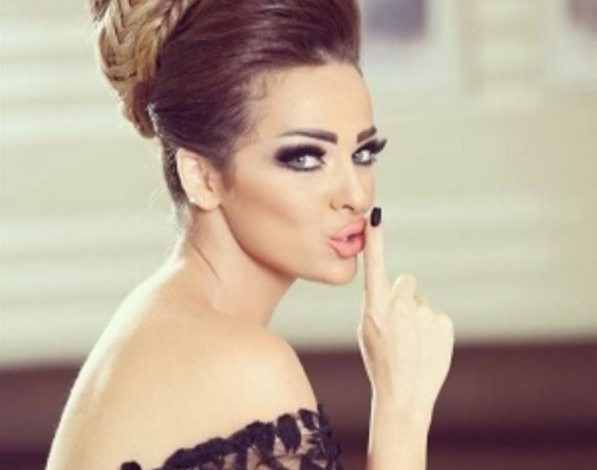مفاجأة من العيار الثقيل.. زين شقيقة ديانا كرزون تفجر قنبلة مدوية حول زواجها – شاهد الفيديو
