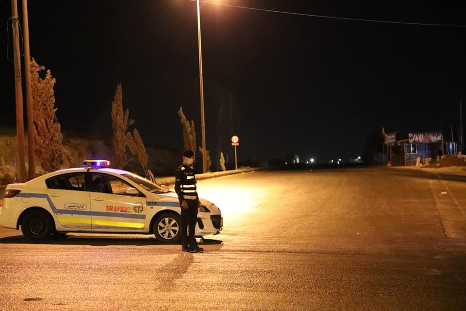 السماح للمواطنين بالخروج لمدة ساعة بعد انتهاء الحظر الشامل