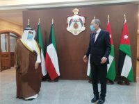 الصفدي يلتقي نظيره الكويتي لبحث العلاقات بين البلدين (صور)