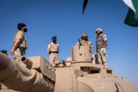 الملك يتابع تمرين "قلعة صلاح الدين" التعبوي (صور)