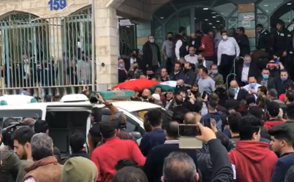 تشييع جثماني النائب السابق يحيى السعود وشقيقه (صور و فيديو)