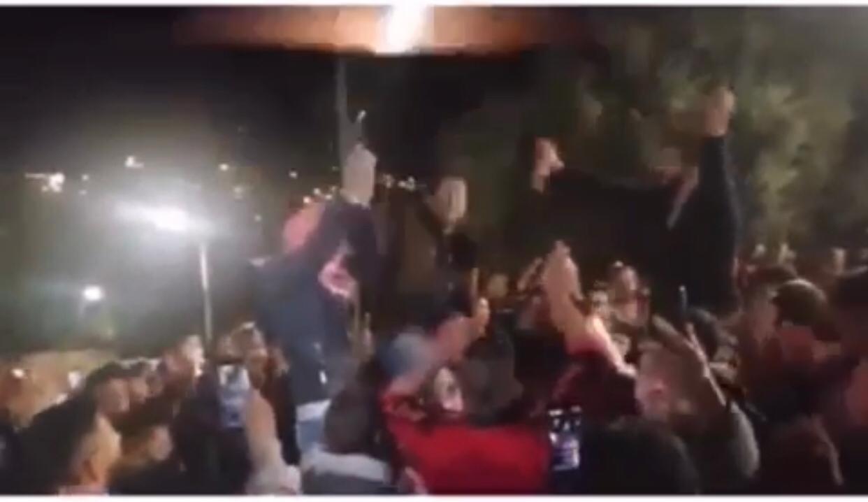 القبض على خمسة اشخاص في مناطق: عجلون،الكرك،ومادبا،الرويشد وبحوزتهم سبعة اسلحة نارية احدها اتوماتيكي