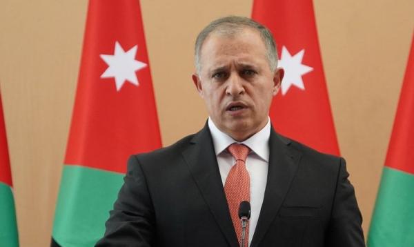 الخصاونة يفوض القطامين