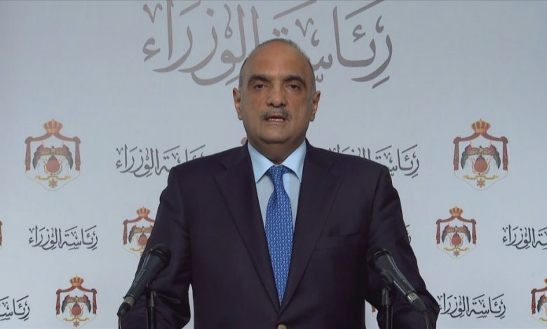 التعديل الوزاري المبكر يعبر عن مفاجآت واخفاقات في أداء فريق حكومة الخصاونة