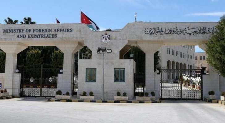 "الخارجية" تتابع حادثة وفاة أردنية إثر سقوطها من بناية في الكويت