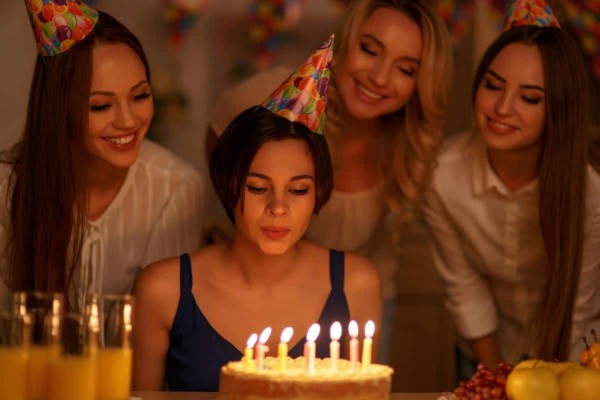 لماذا يحتفل اليابانيون بـ "الأخت الكبرى" وما هي قصتها؟