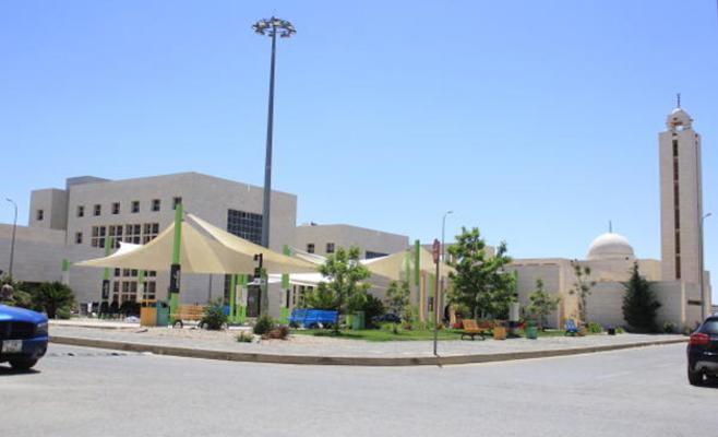 اتفاقية لدعم طلبة الجامعة وتمكينهم من متابعة دراستهم