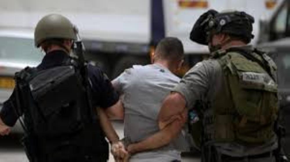 الاحتلال الاسرائيلي يعتقل 16 فلسطينيا