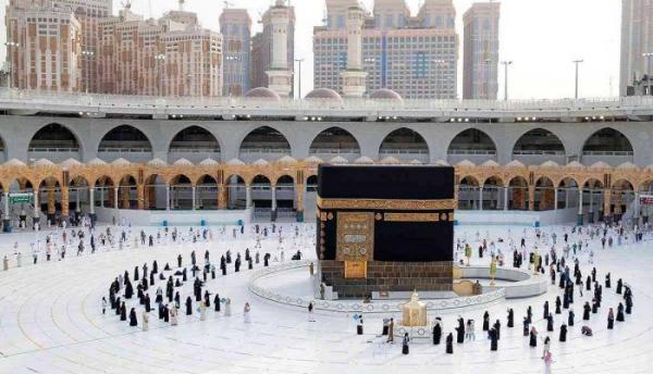 البطوش يتوقع فتح تأشيرات العمرة للأردنيين العام المقبل