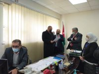 بعد تلقيهما لقاح كورونا.. تشكل أجساما مضادة لدى الخصاونة وعبيدات