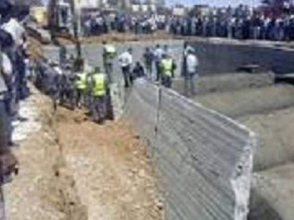 مطلوب انشاء جدار استنادي لبلدية عجلون