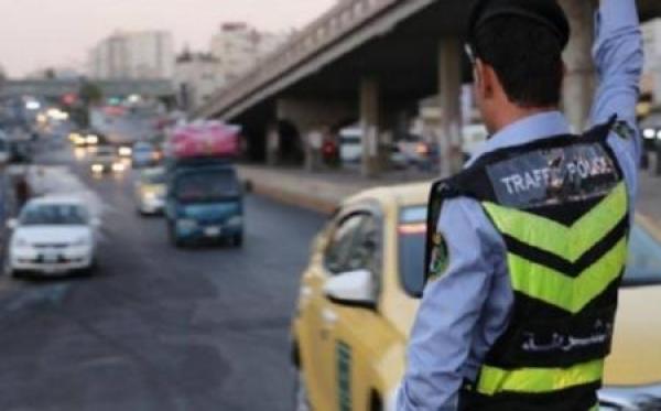 السير والدوريات الخارجية: التجمهر عند الحوادث يعرضك للخطر