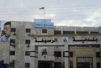 بلدية الرصيفة: سنستعين بخرائط جوجل لإصلاح المقبرة القديمة