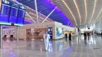 السعودية تعلن تمديد تعليق الرحلات الجوية الدولية لأسبوع آخر