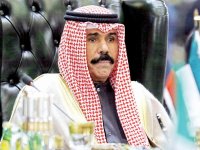 أمير الكويت يتسلم دعوة رسمية من الملك سلمان لحضور القمة الخليجية