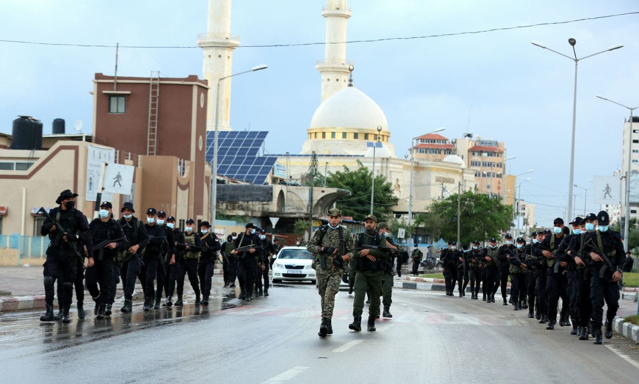 الإعلام العبري يتابع المناورة الدفاعية في غزة .. ويؤكد: تمت أمام اعين جيشنا
