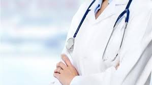 صرف مكافآت أطباء الامتياز مطلع العام المقبل