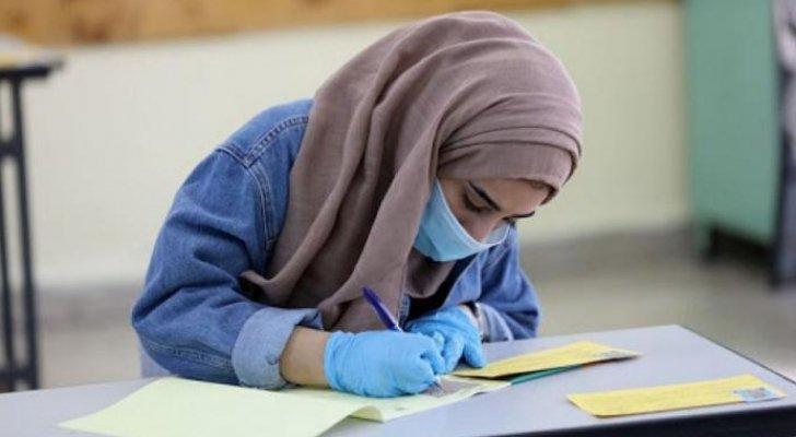 عدد الطلبة بغرفة الامتحان التكميلي لن يتجاوز الـ15