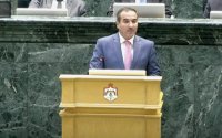 النسور يطالب بزيادة رواتب المتقاعدين العسكريين والمدنيين
