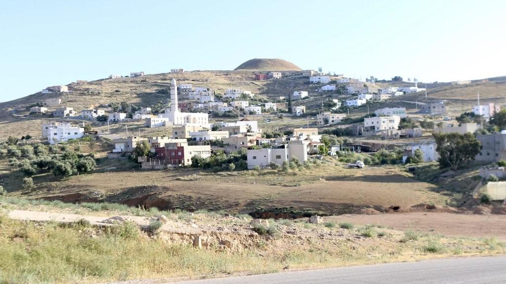 المفرق: اطلاق مشروع استصلاح الاراضي والتنمية الريفية