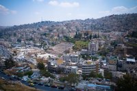الحرارة تستمر أعلى من معدلاتها