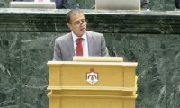 النائب عبيدات: لا جدوى من “التعلم عن بعد”