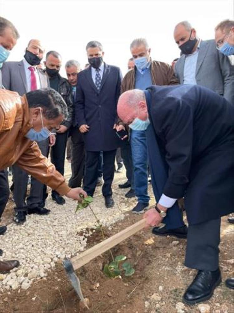 الفايز: بالإرادة القوية ومواجهة التحديات بنينا الأردن الأنموذج