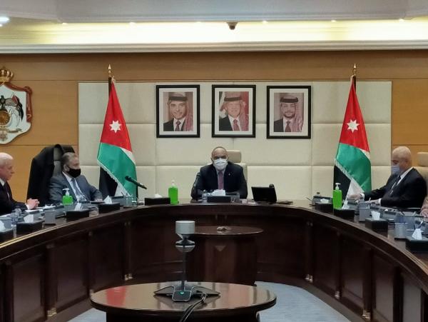 تفاصيل لقاء رئيس الوزراء بمجلس نقباء النقابات المهنية