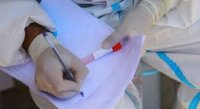 17 وفاة و883 اصابة كورونا جديدة في الاردن