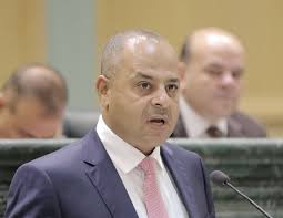 أبو صعيليك ينتقد التأخير الحكومي بتنفيذ تقاطع “خريبة السوق”