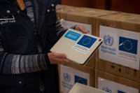 الصحة العالمية تقدم 300 جهاز لوحي للأردن
