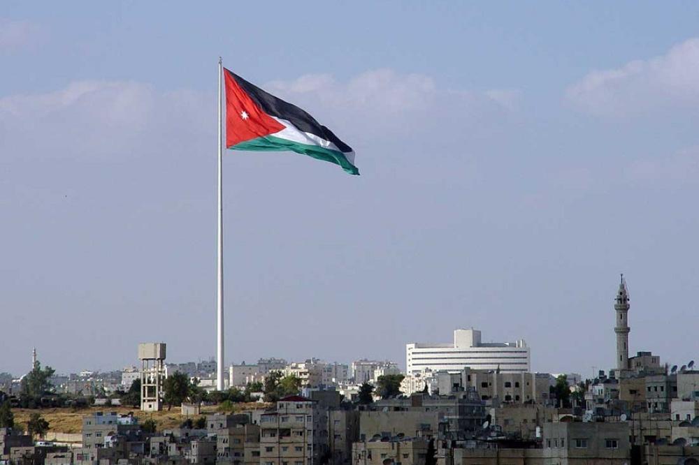 حزبيون وسياسيون: الحياة السياسية وجدت مع تأسيس الإمارة