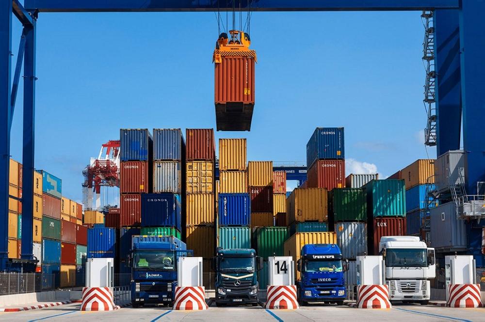 انخفاض عجز الميزان التجاري 17.8% في أول 11 شهرا من 2020