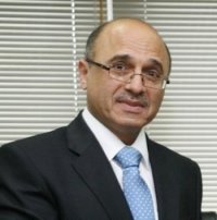 استيراد النفط خام أوفر بـ 40 دولارا للطن