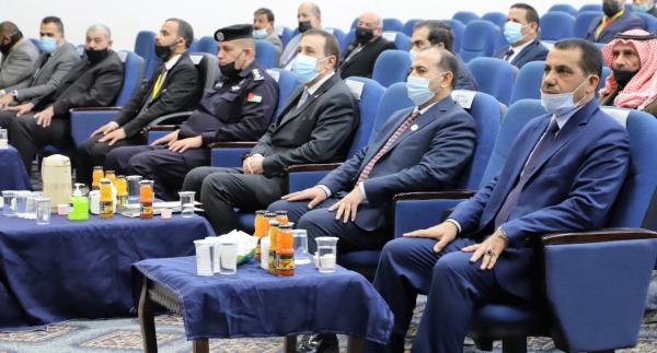 النعيمي يرعى حفل تكريم نخبة من العسكريين والمدنيين المتقاعدين