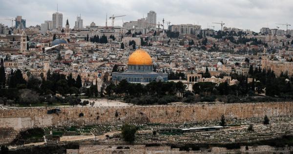 الاحتلال الصهيوني  يعتقل 25 فلسطينيا بالضفة والقدس