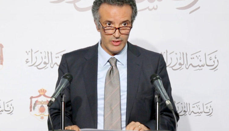 الفايز: إمكانية السماح بـ “الأرجيلة” خلال الفترة المقبلة