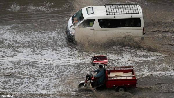 مصر تحذر مواطنيها: لا تخرجوا من منازلكم